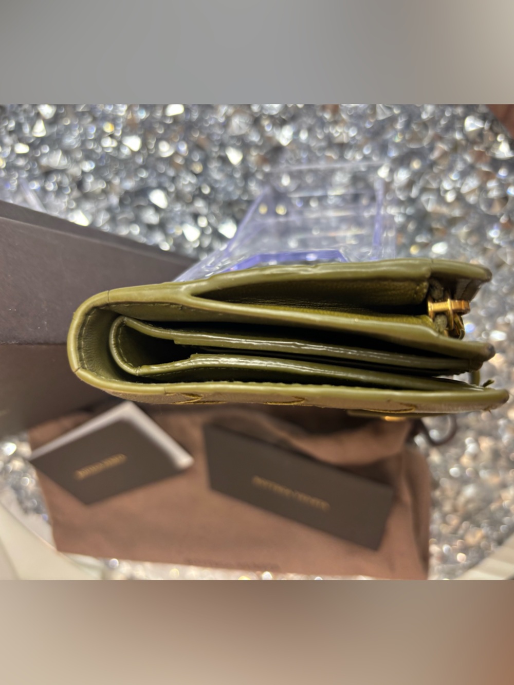 Bottega Veneta Olive Green Intrecciato Leather Snap Wallet - Picture 5 of 17